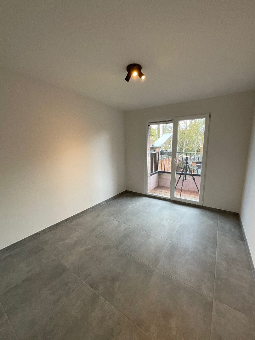 Vernieuwd één slaapkamer appartement 