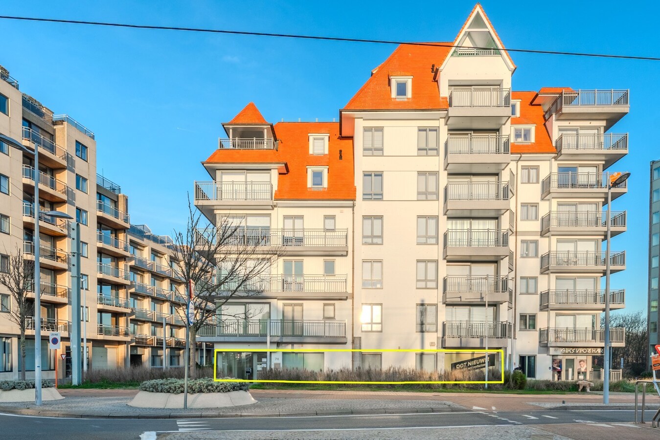 For sale - Commercial shop - Nieuwpoort