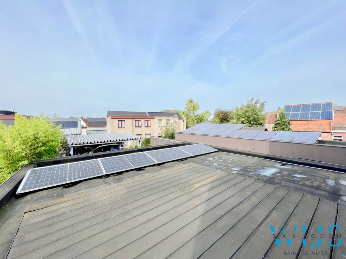 Uniek lichtrijk tweeslaapkamerappartement in hartje ERTVELDE! 