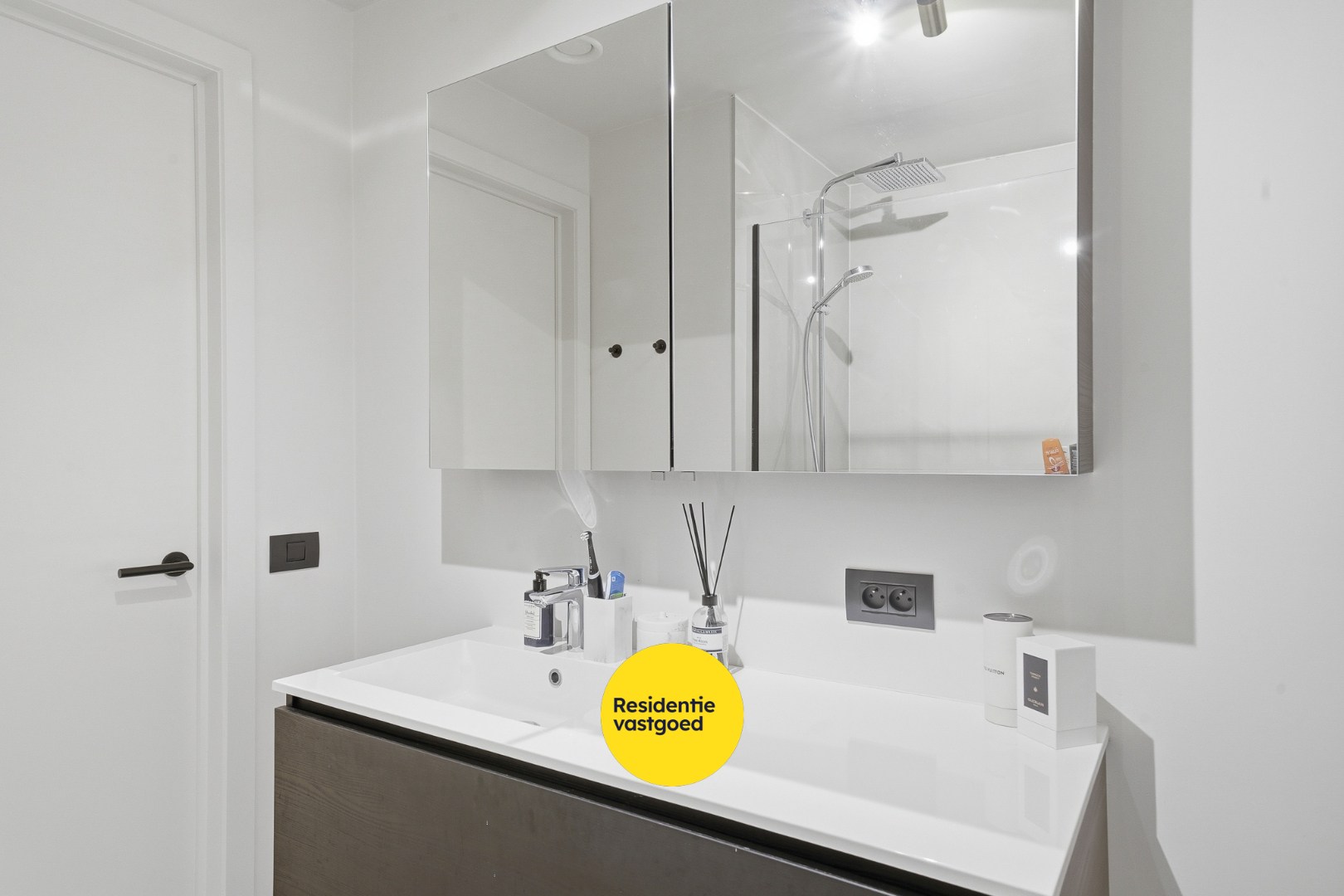 Instapklare nieuwbouw (2023) met 4 slaapkamers - EPC A - Garage en Oprit 