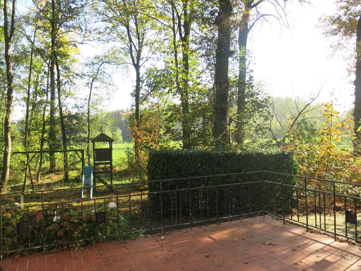 Residentieel gelegen villa op prachtig domein van 4758m² 