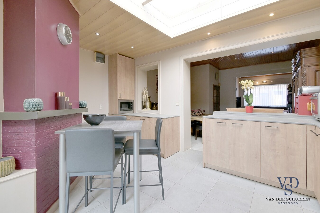 Verzorgde, perfect onderhouden woning. 