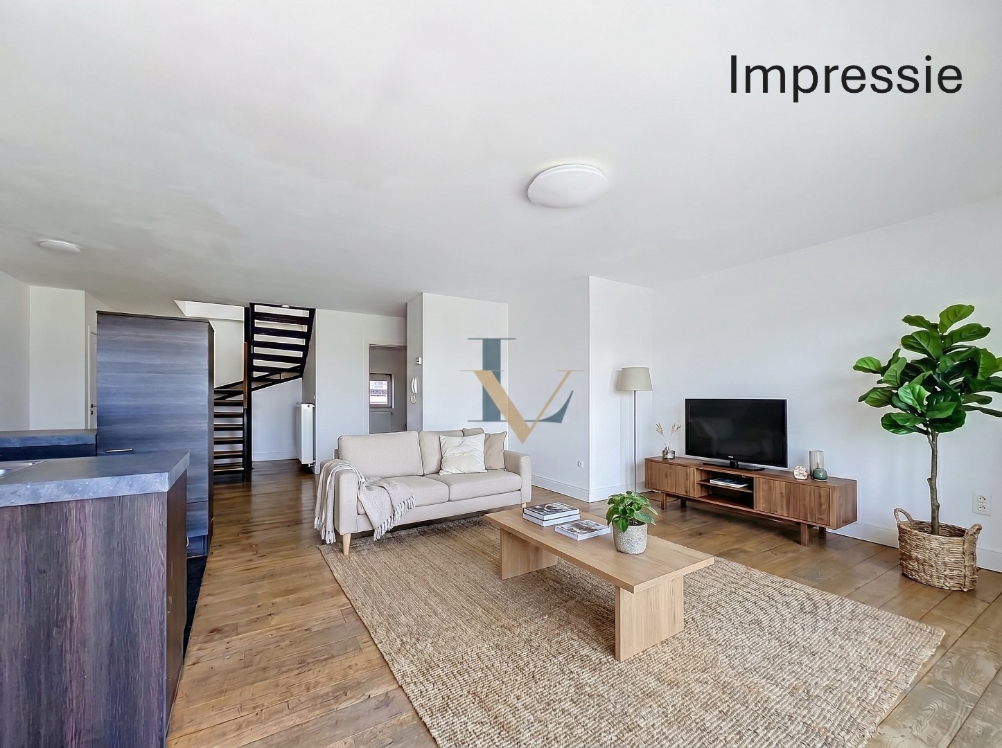 Instapklaar duplex appartement met 2 slpk. en 2 bdks. en mooi terras. 