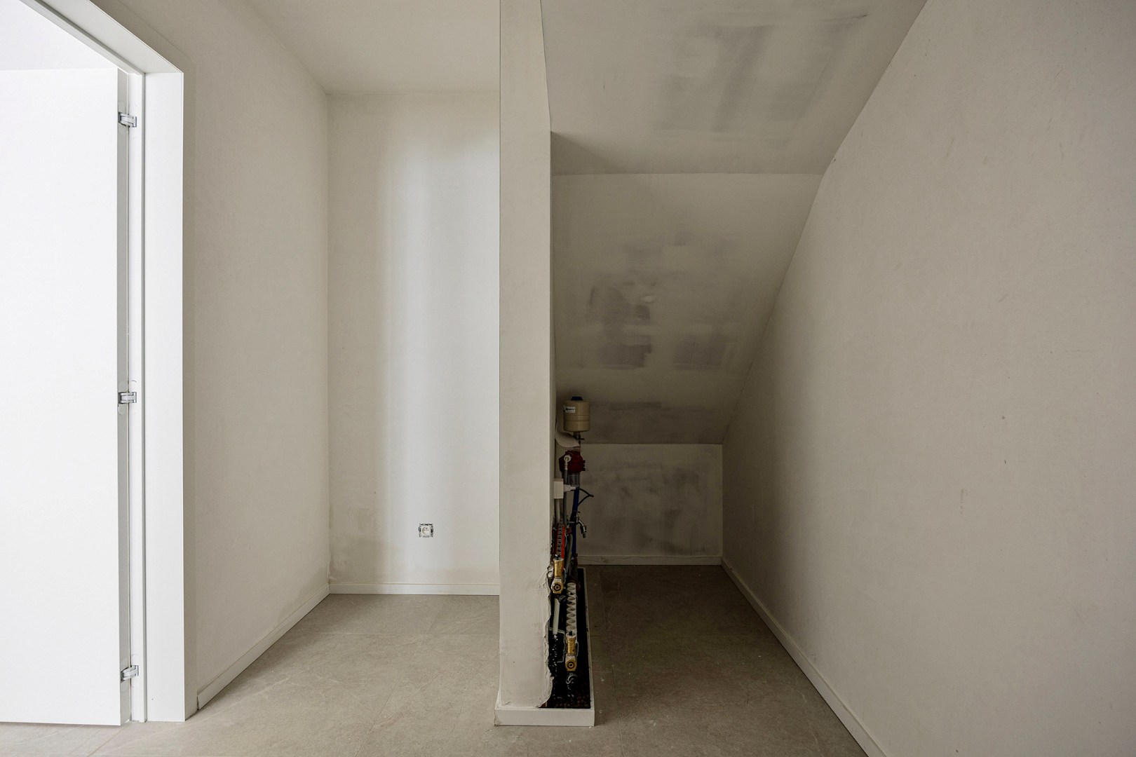 Fantastisch afgewerkte nieuwbouwwoning met 3 slaapkamers, tuin en terras in Assent (Bekkevoort)! – bewoonbare opp. 177m² 