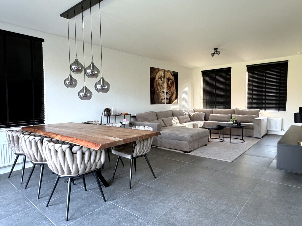 Woning verhuurd in Weelde