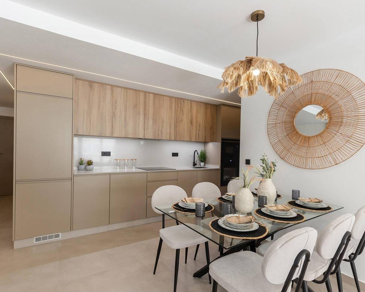 Eindelijk: uw droomappartement pal aan het strand van Torrevieja 