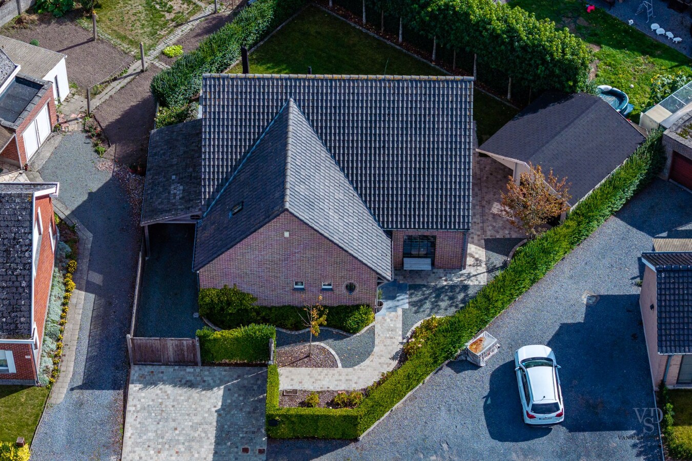 Hedendaagse villa in landelijke stijl 