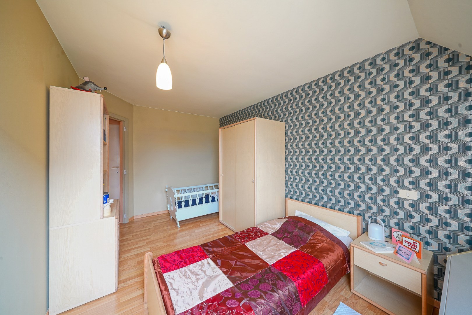 Ruime halfopen bebouwing vlak bij de Spuikom (Bredene) 