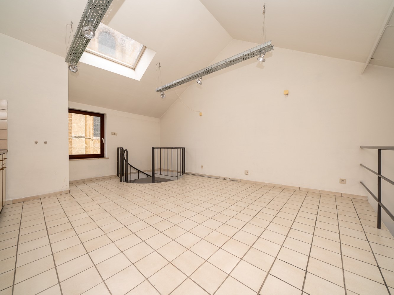 Handelspand in het bruisende centrum 