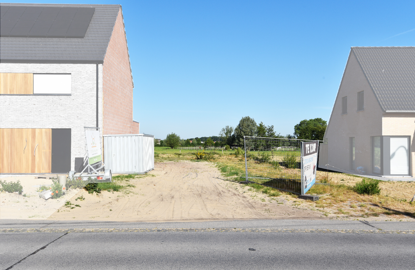 Westelijk georiënteerd lot bouwgrond 557m² 