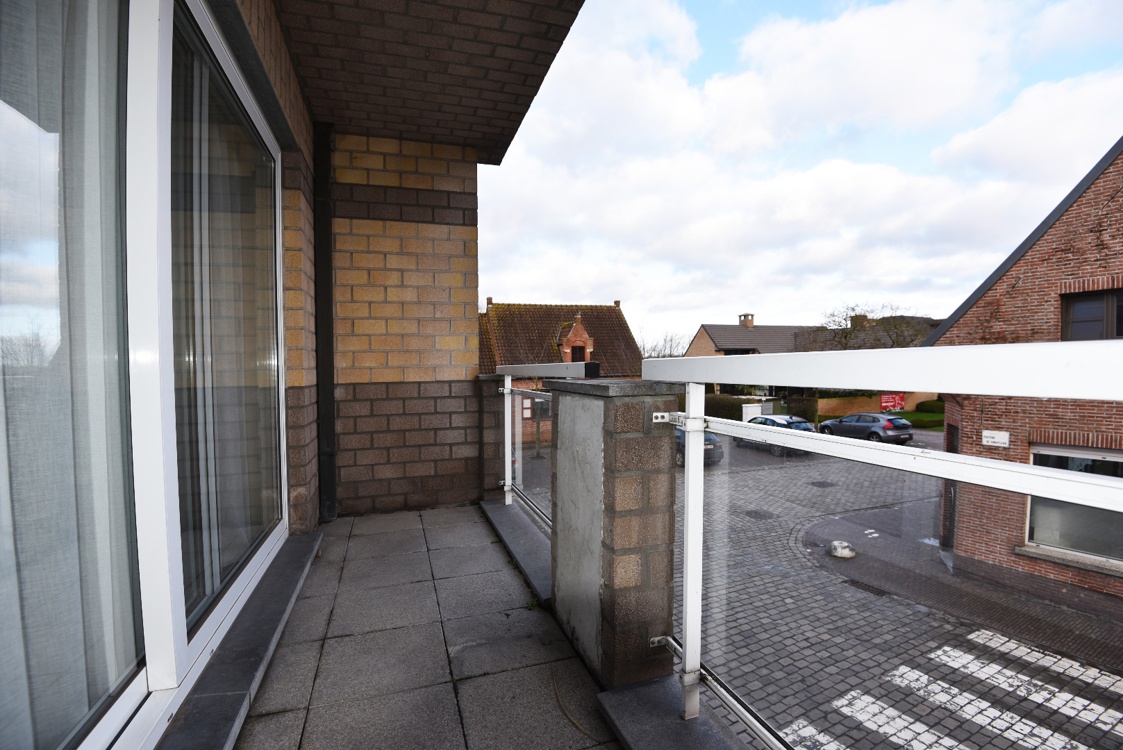 Ruim app. met 3 slpk en garage te Maldegem Donk 