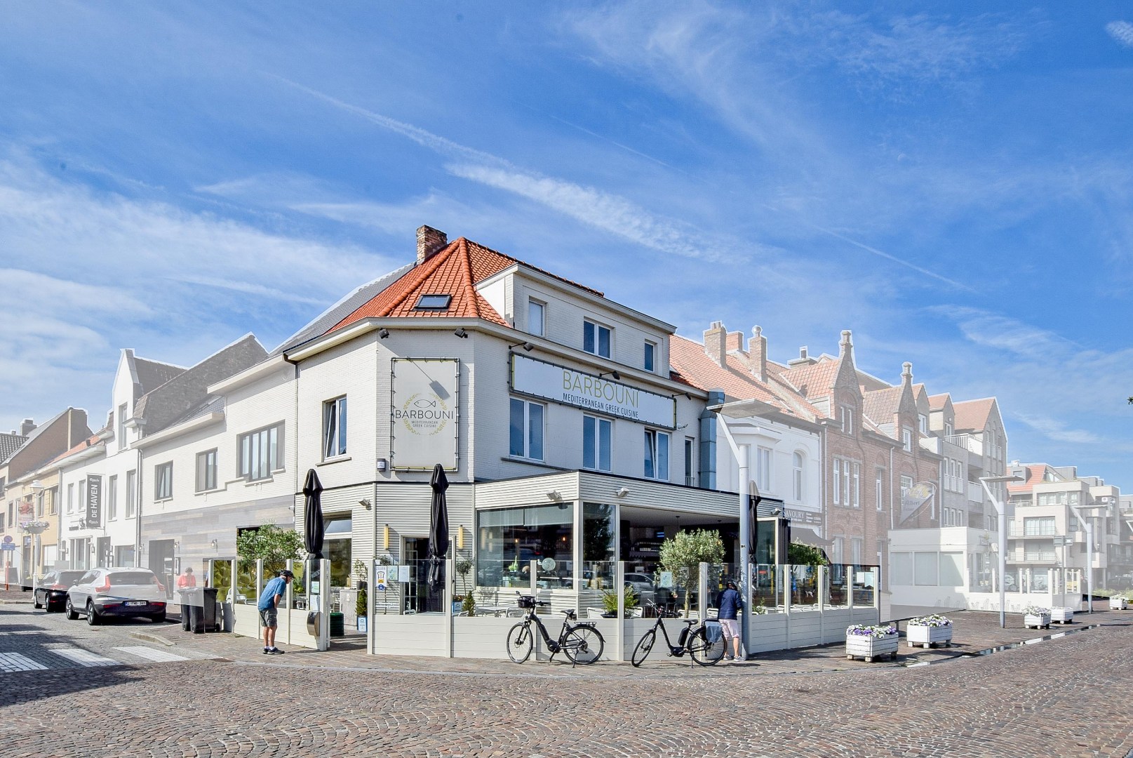 Succesvolle horecazaak met karakter in hartje Nieuwpoort-Stad op de Kaai gelegen. 