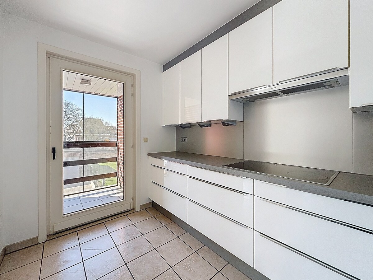 Leuk appartement met groot terras en garage nabij centrum Zottegem 