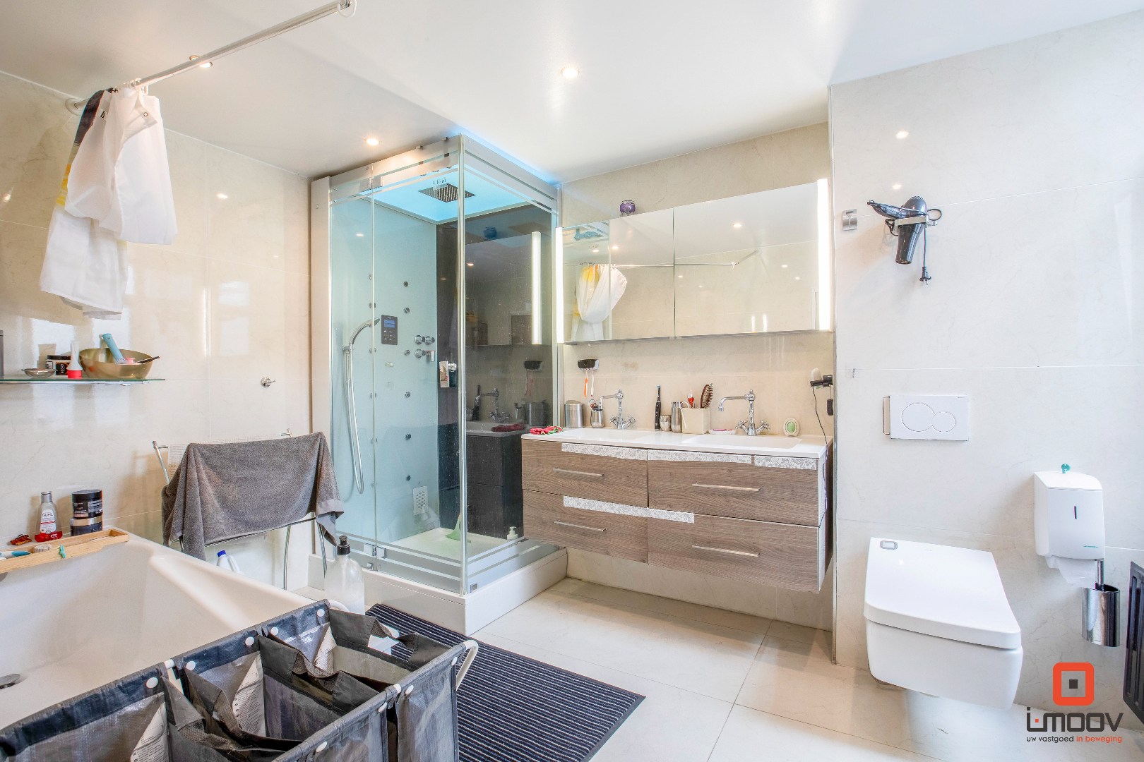 Karaktervolle art-nouveau woning met wellness en stadstuin in hartje Gent 