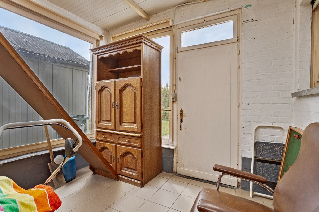 Te renoveren gezinswoning met 3 slpk in een gezellige wijk 