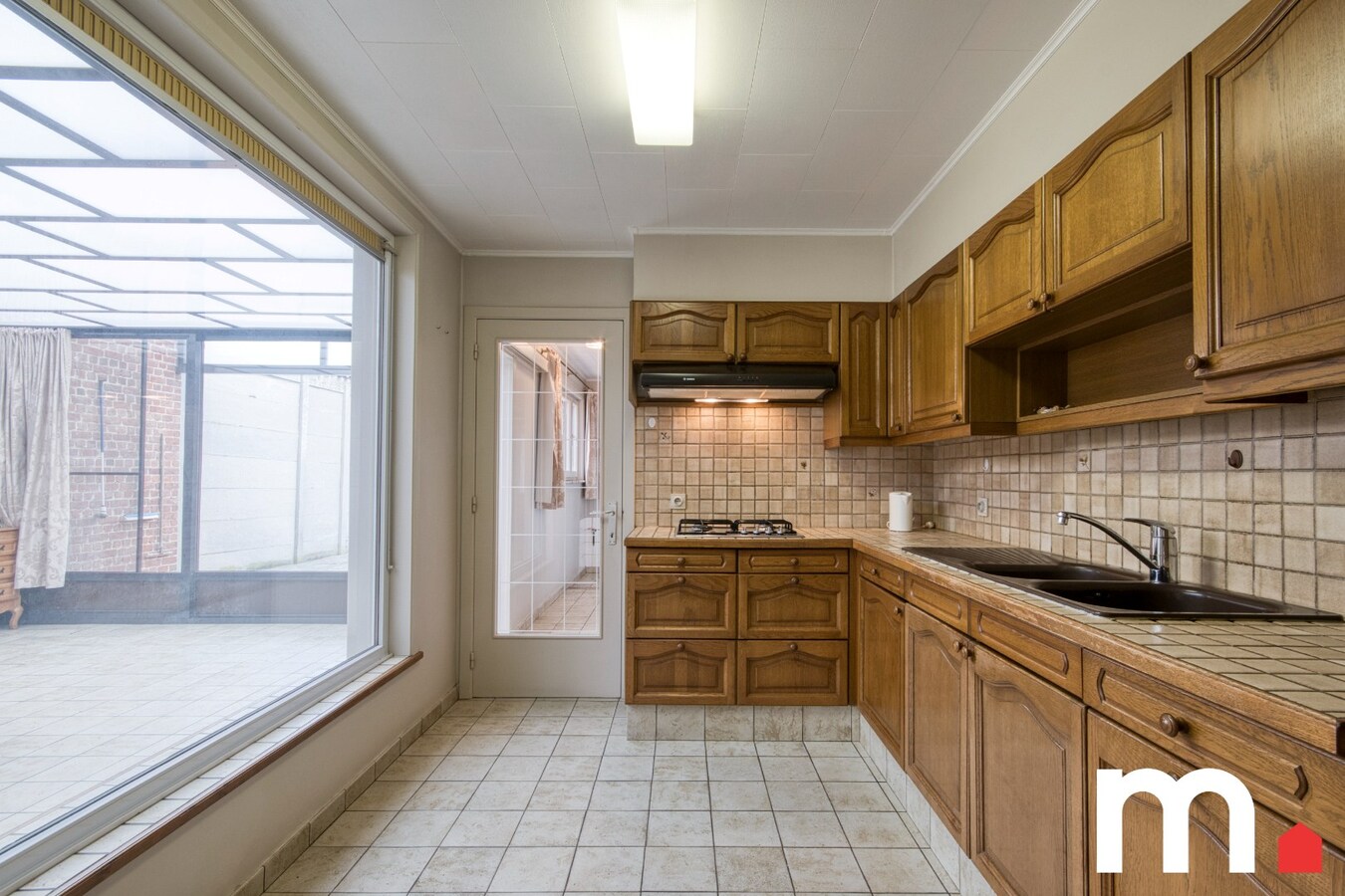 Verzorgde op te frissen woning met garage te Wervik ! 