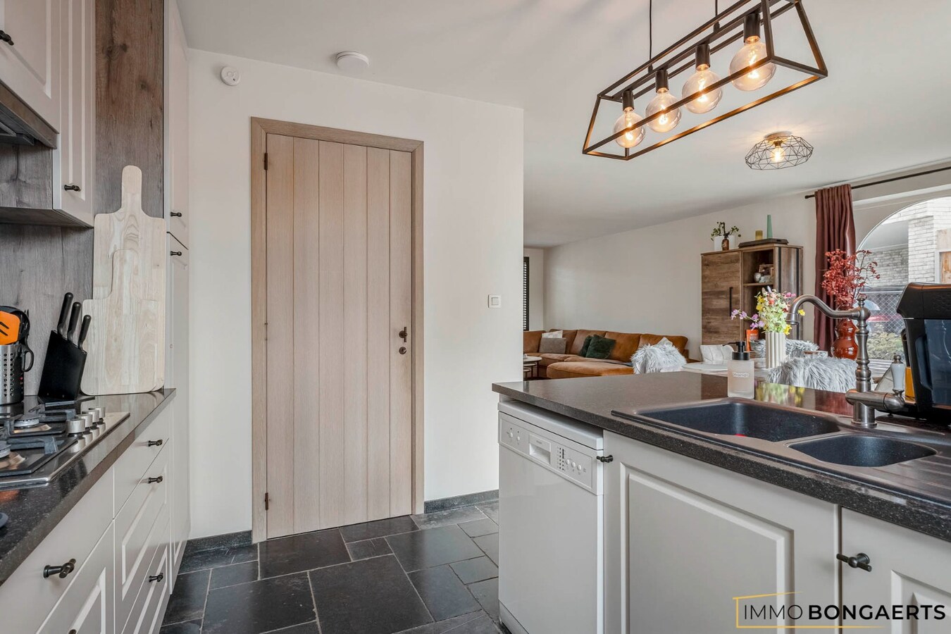 Instapklare woning met 3 slaapkamers 