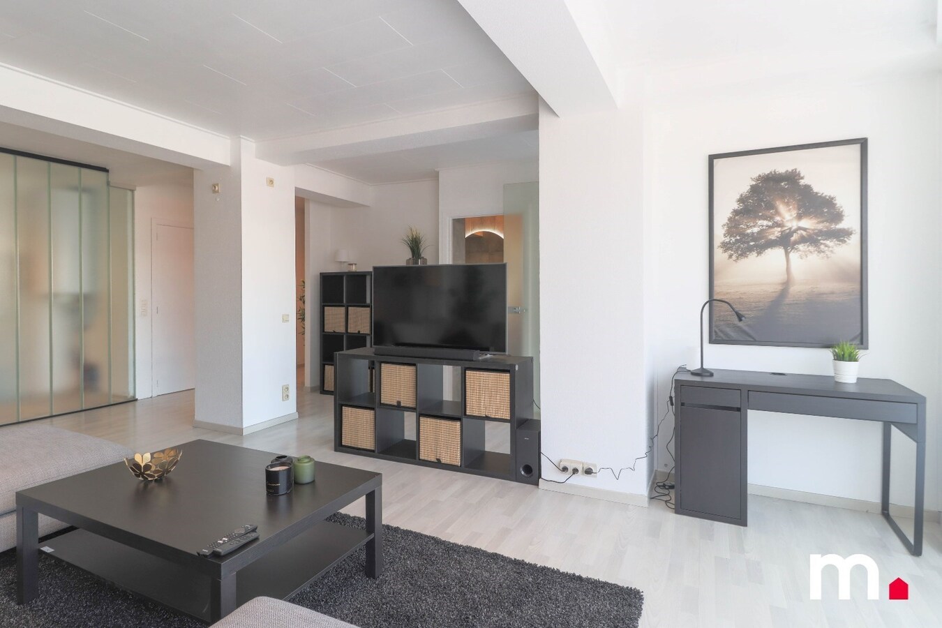 TOPPER !! Prachtig ruim 1 slaapkamer appartement aan de vernieuwde Leieboorden ! 