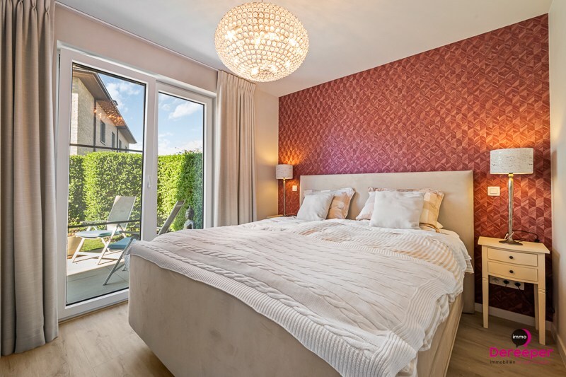 Prachtig instapklaar energiezuinig gelijkvloers appartement (2023) met tuin en 3 slaapkamers 