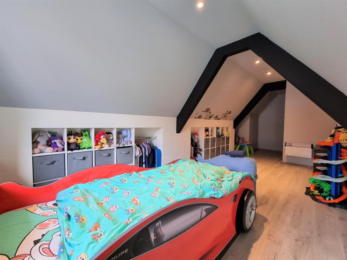 Goed gelegen gezinswoning - Heist 