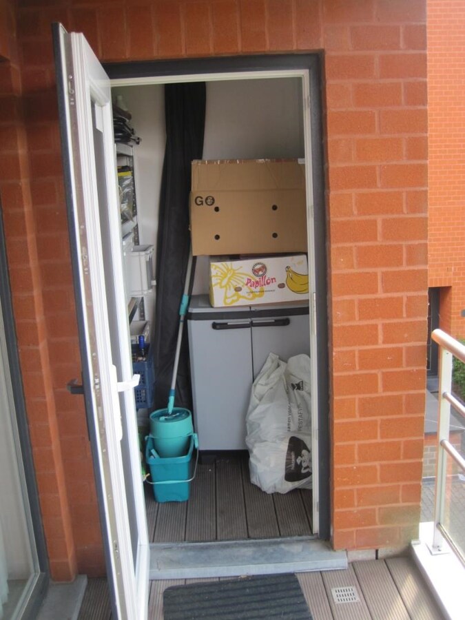 Aangenaam, eigentijds appartement met 2 ruime terrassen. 