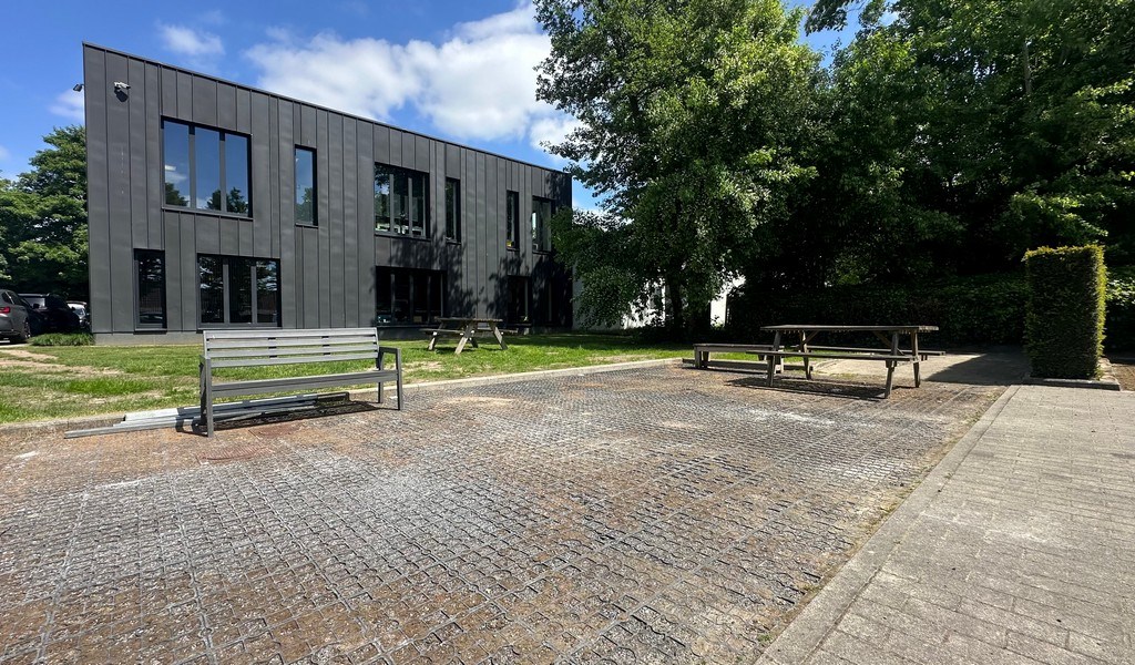 Kantoor of showroom te huur op zichtlocatie in Sint-Martens-Latem