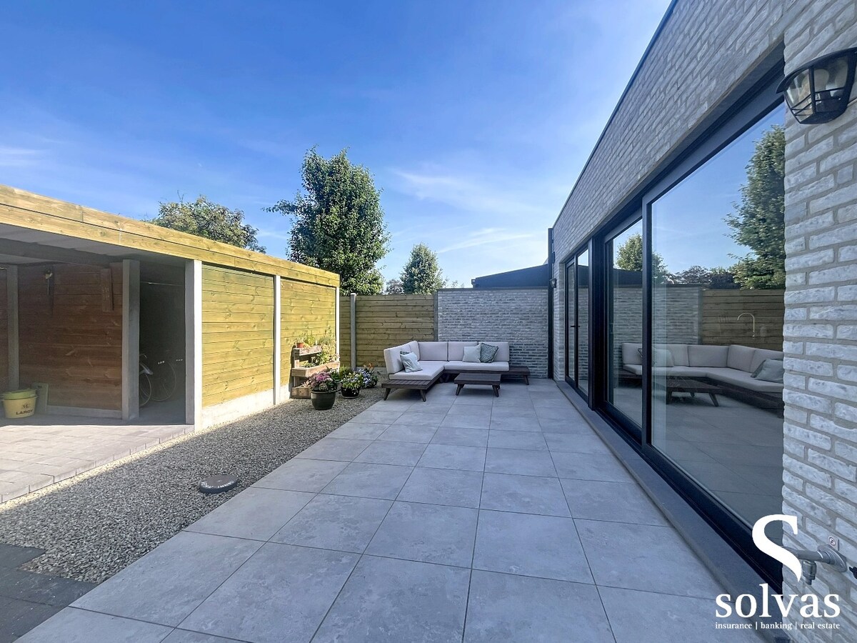 Moderne woning te huur met garage 