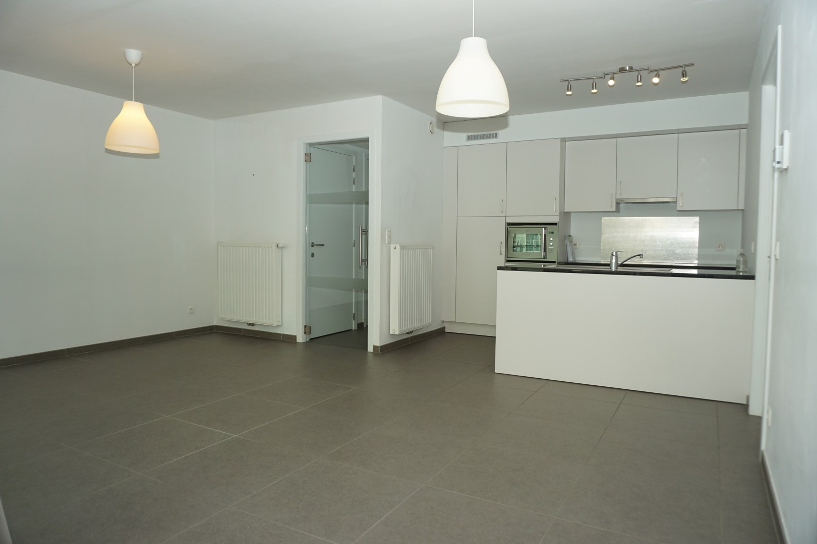 Appartement récent avec grande terrasse dans le centre d'Ostende 