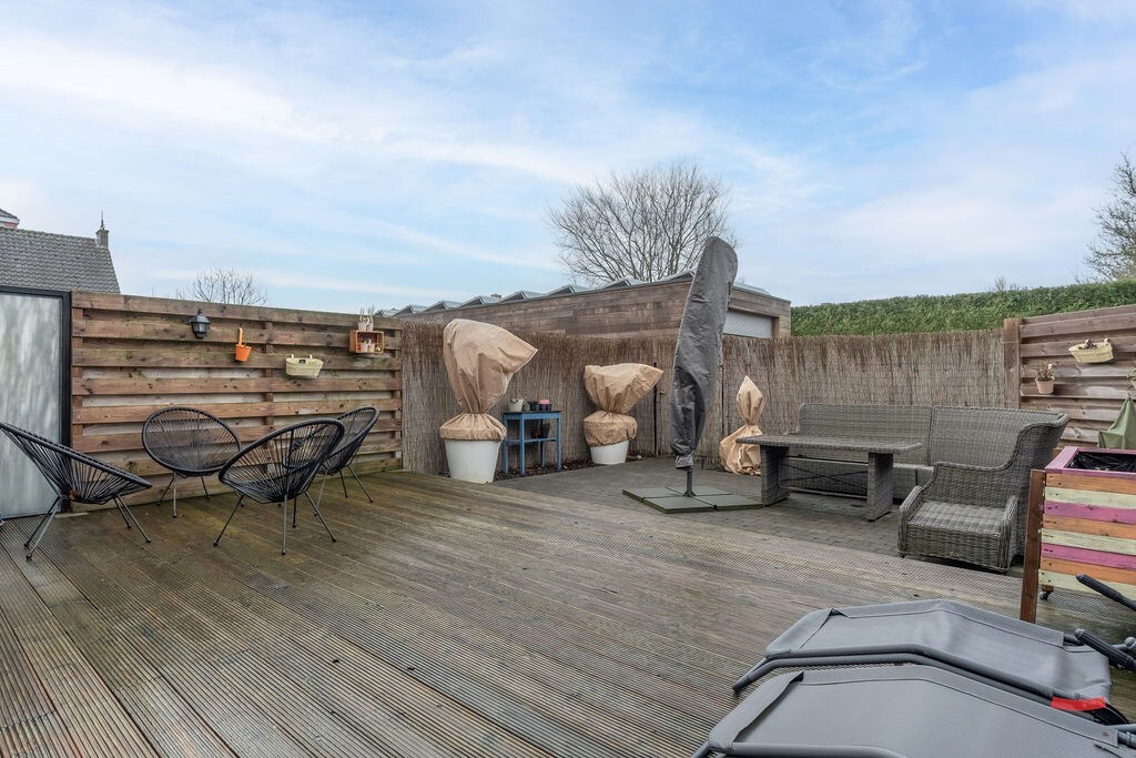 Benedenwoning verhuurd in Ravels