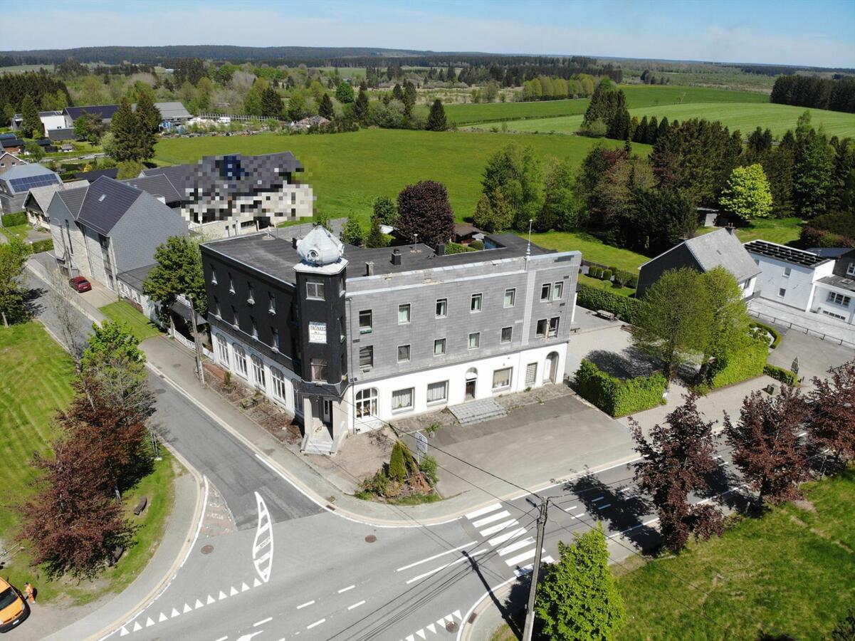 Hotel met 18 slaapkamers op een toplocatie 