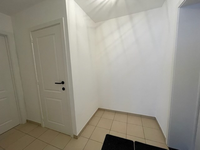 Ruim en sfeervol  appartement met 2 slaapkamers en autostaanplaats nabij het centrum van Geel! 