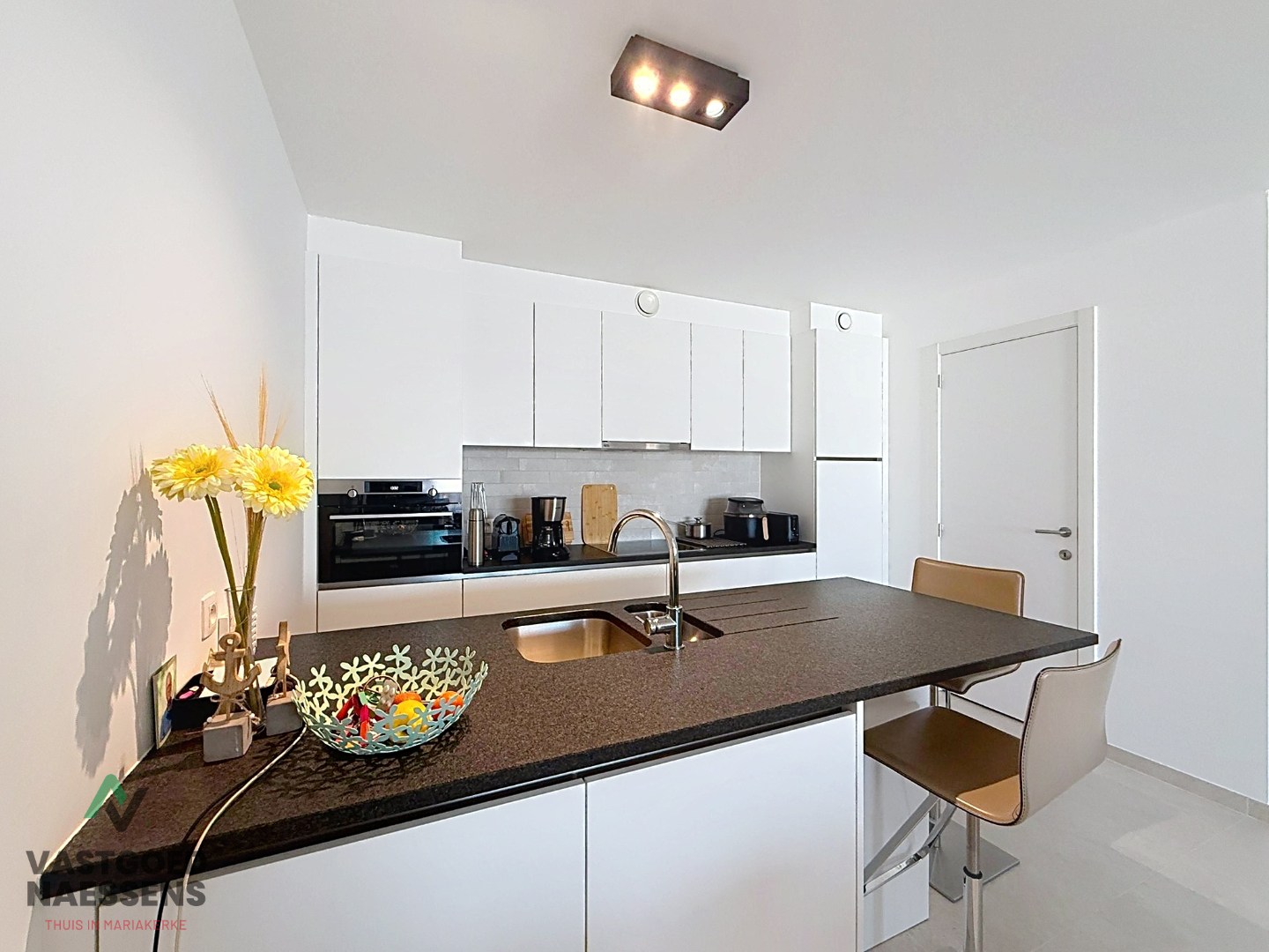 STIJLVOL GEMEUBELD 2 SLPK APP MET TERRAS 