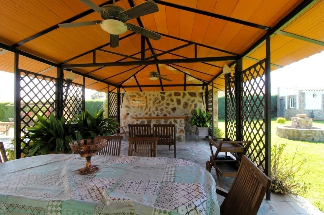 Villa te koop in Badajoz