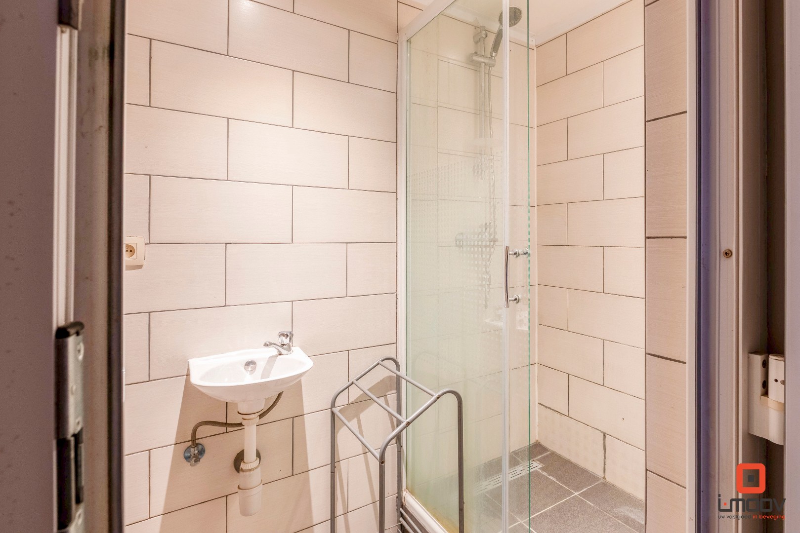 Sterke, vergunde opbrengsteigendom met uitstekend verhuurpotentieel op toplocatie in Gent 