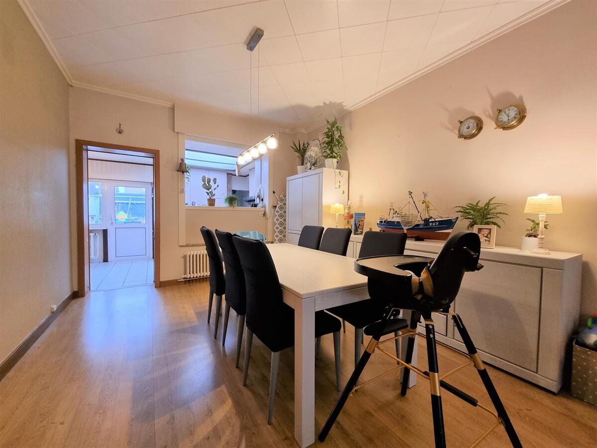 Goed gelegen gezinswoning - Heist 