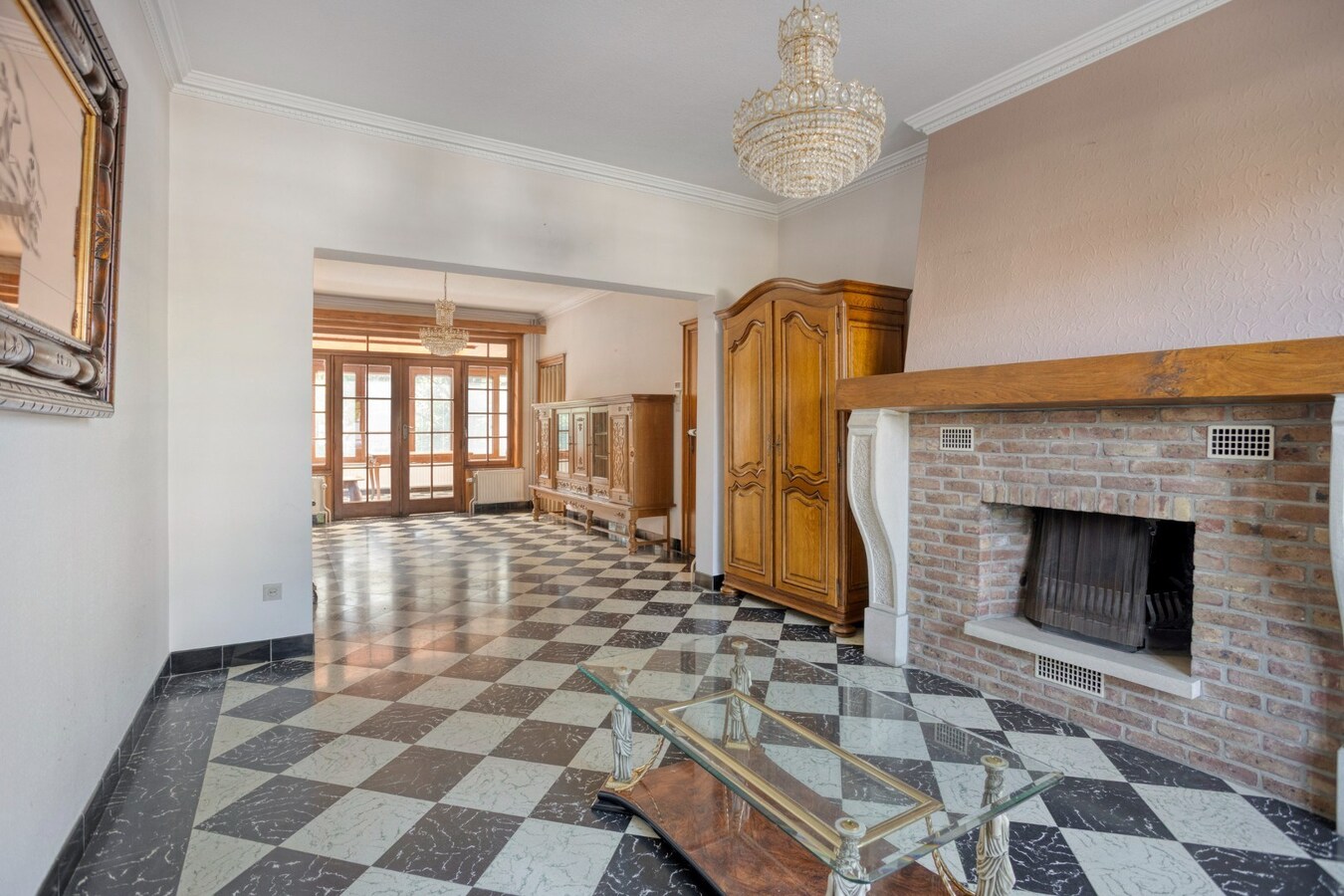 Karaktervolle halfopen villa met prachtige tuin op toplocatie in Tienen 