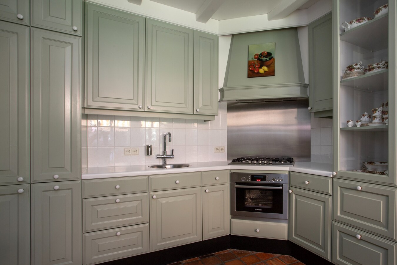 Royale vrijstaande woning gelegen op een perceel van 671 m2 met de tuin op het zuiden! 