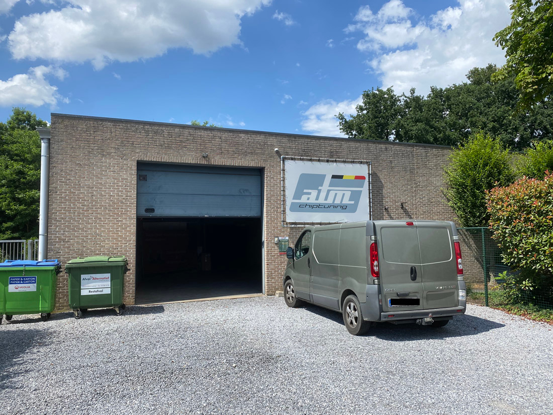 Verhuurd commerciële winkel - Houthalen-Helchteren