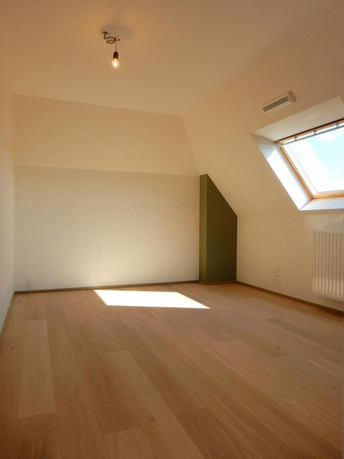 Prachtig duplexappartement  met 3 slaapkamers en grote terrassen 
