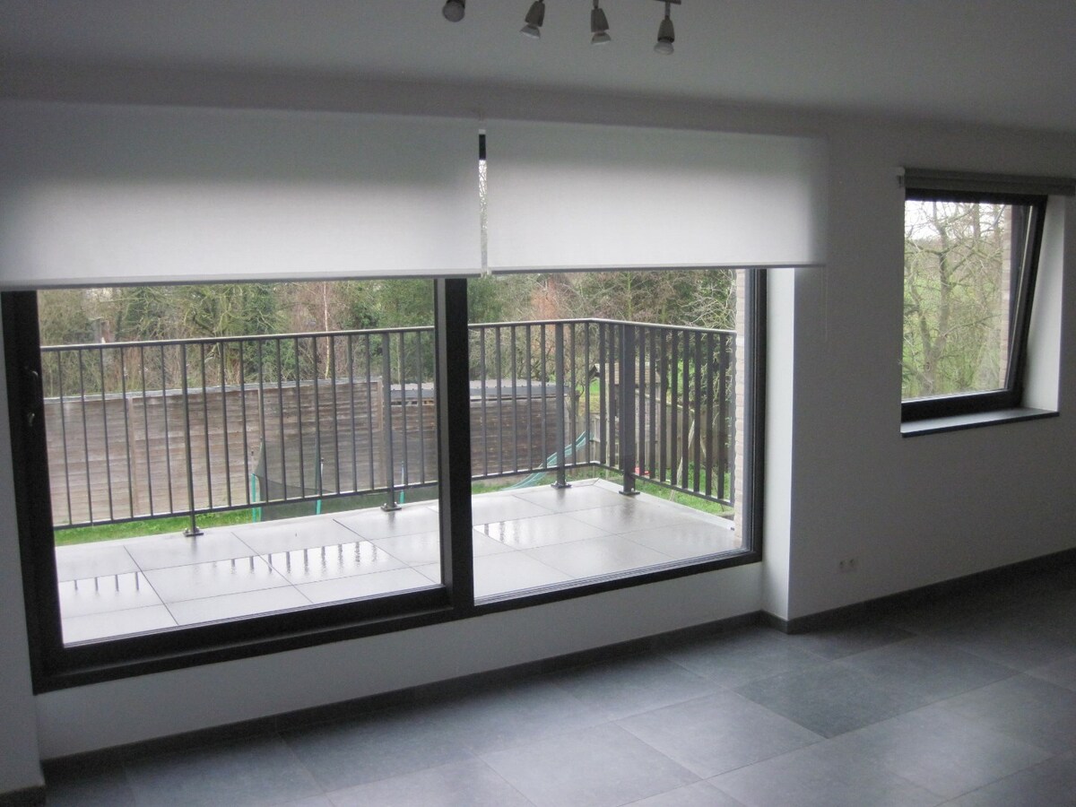 Modern, eigentijds BEN appartement . 