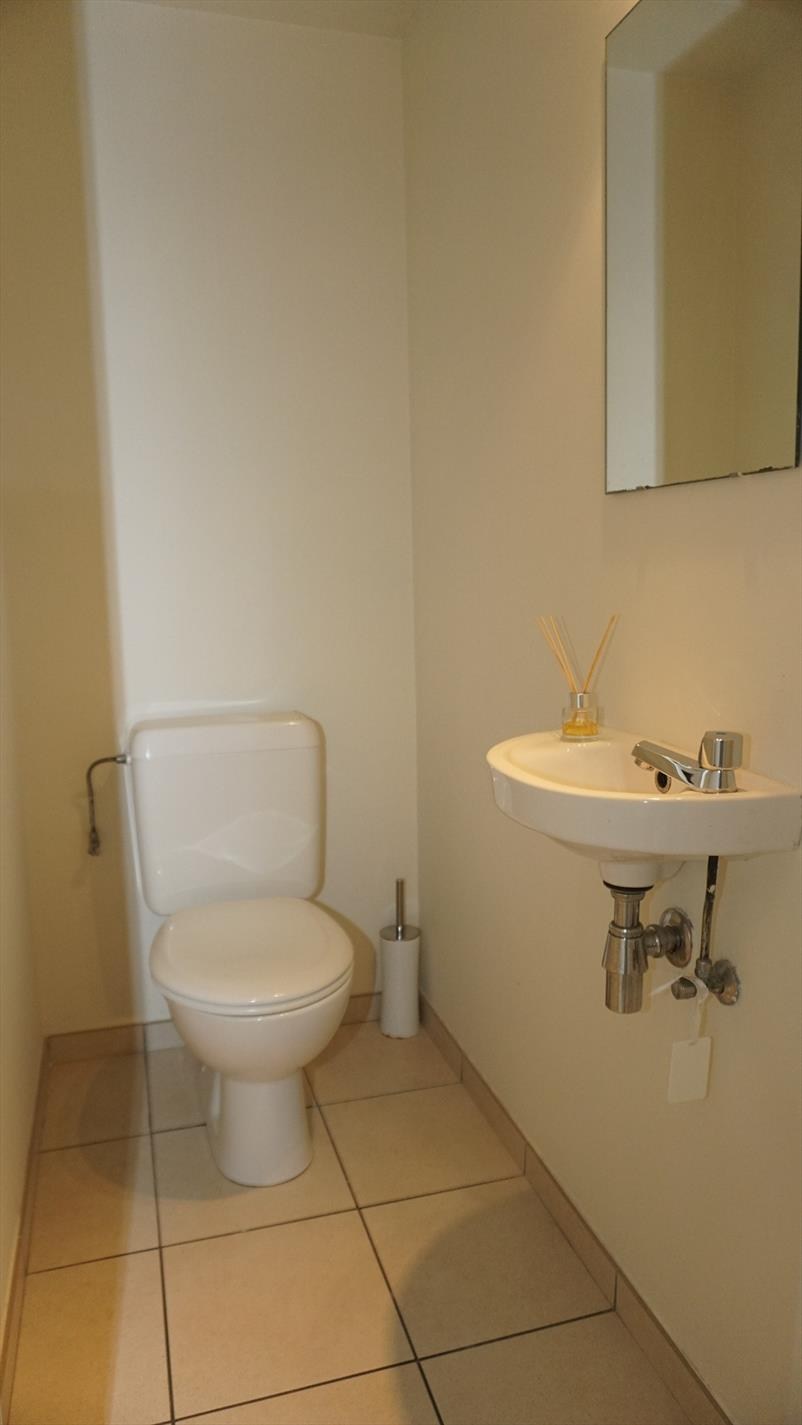 APP. AU REZ-DE-CHAUSSEE AVEC TERRASSES A 50 METRES DE LA DIGUE 