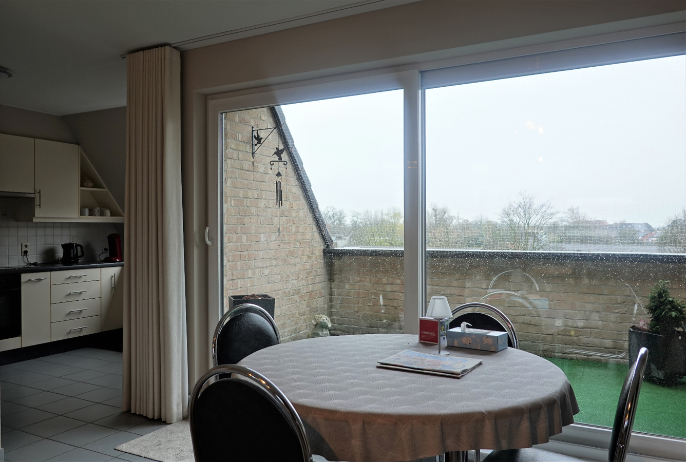 Zeer ruim dakappartement in het centrum van Gistel 