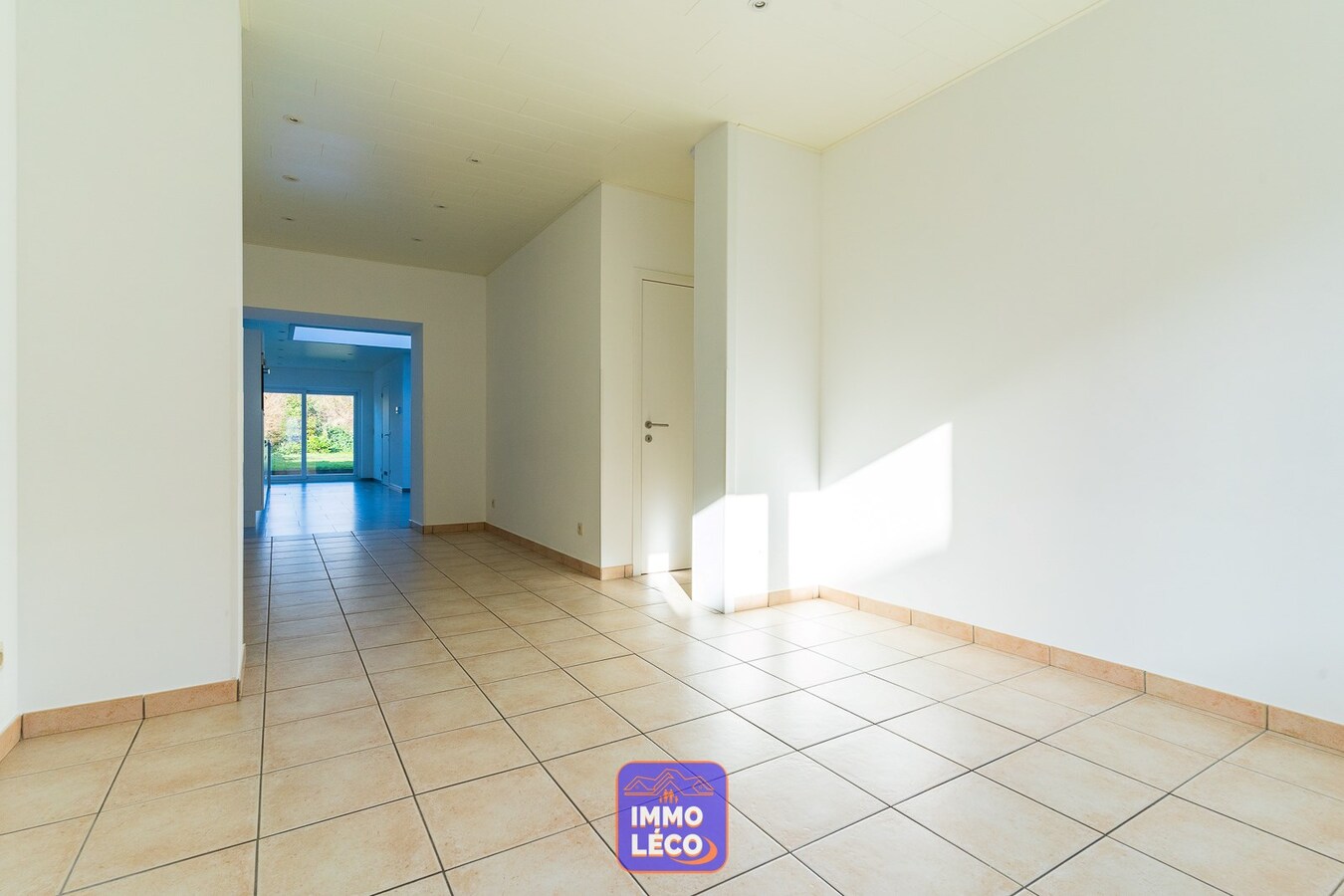 Maison rénovée en excellent état d'entretien avec jardin 