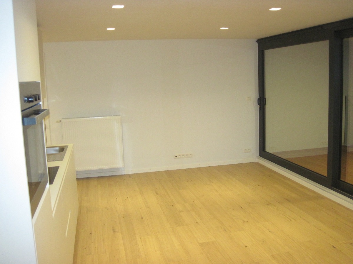 LOFT-APPARTEMENT !  SPLINTERNIEUW &amp; ENERGIEZUINIG !! 