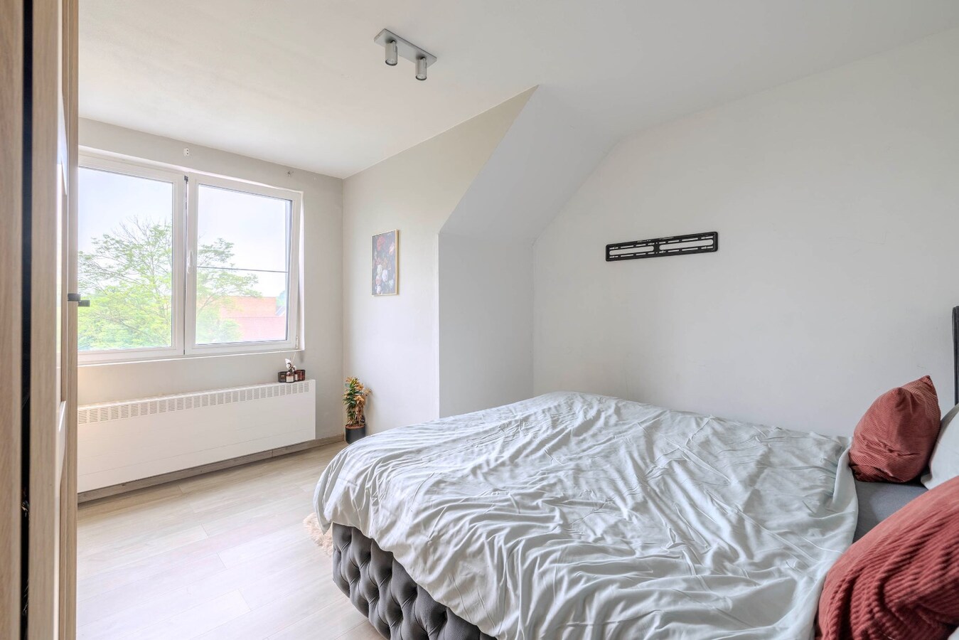 Ruime, instapklare woning - 3 slpks - tuin 