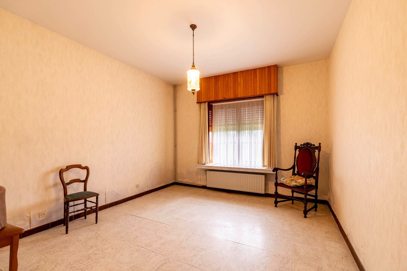 Landelijk gelegen woning met weiland op 90a 35ca 