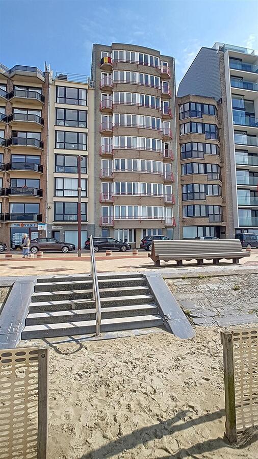 Knap woonappartement op de Zeedijk - Heist 