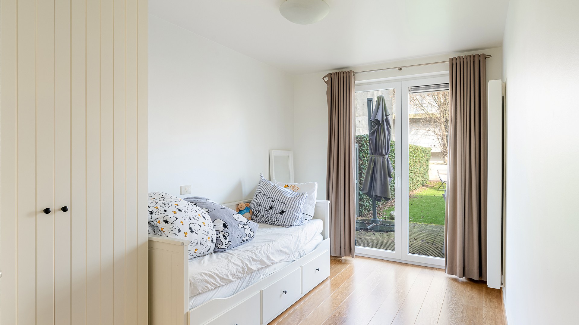 Appartement lumineux au rez-de-chaussée avec grand jardin ensoleillé à Knokke (avec possibilité d'achat d'une place de parking intérieure) 