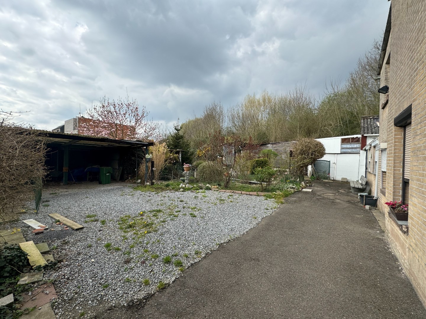 Ruim perceel bouwgrond in stadsrand Tongeren 