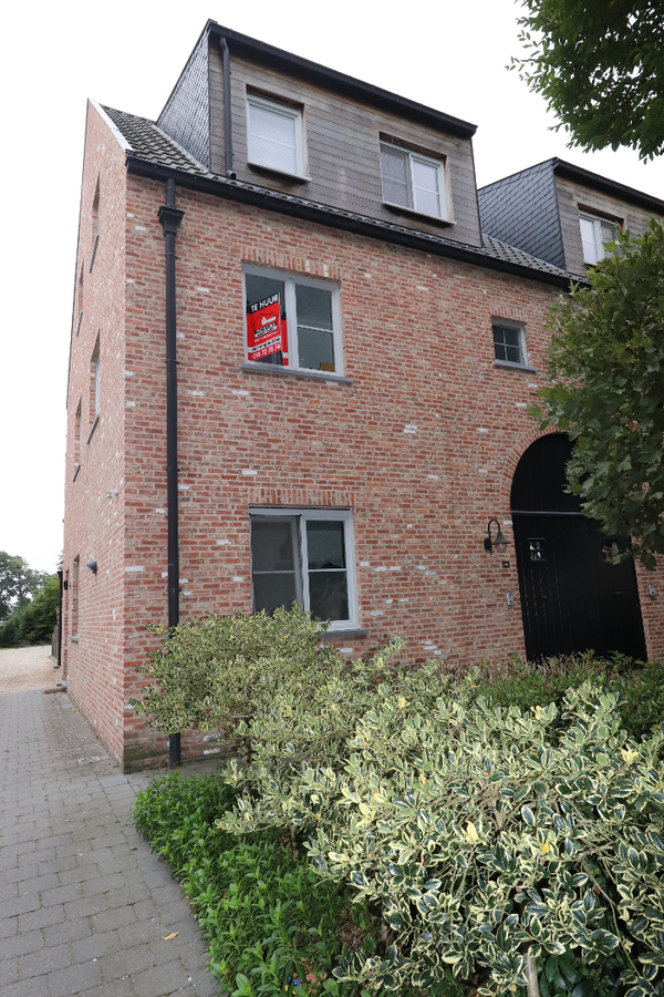 Verhuurd duplex - Geel